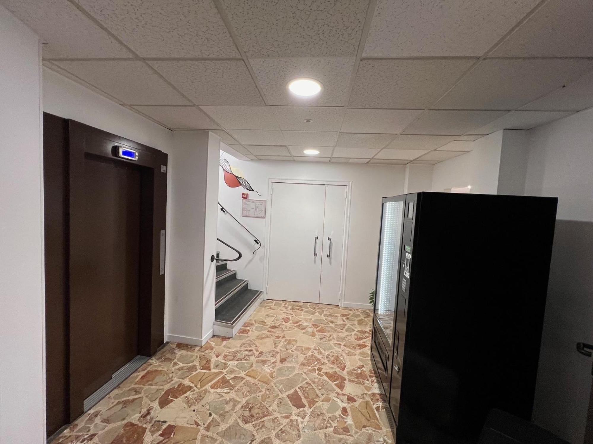 Contact Hotel Foch Besançon Zewnętrze zdjęcie